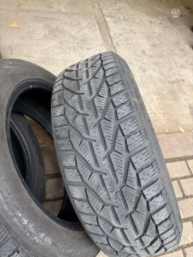 -Kita-, universalios 215/55 R17