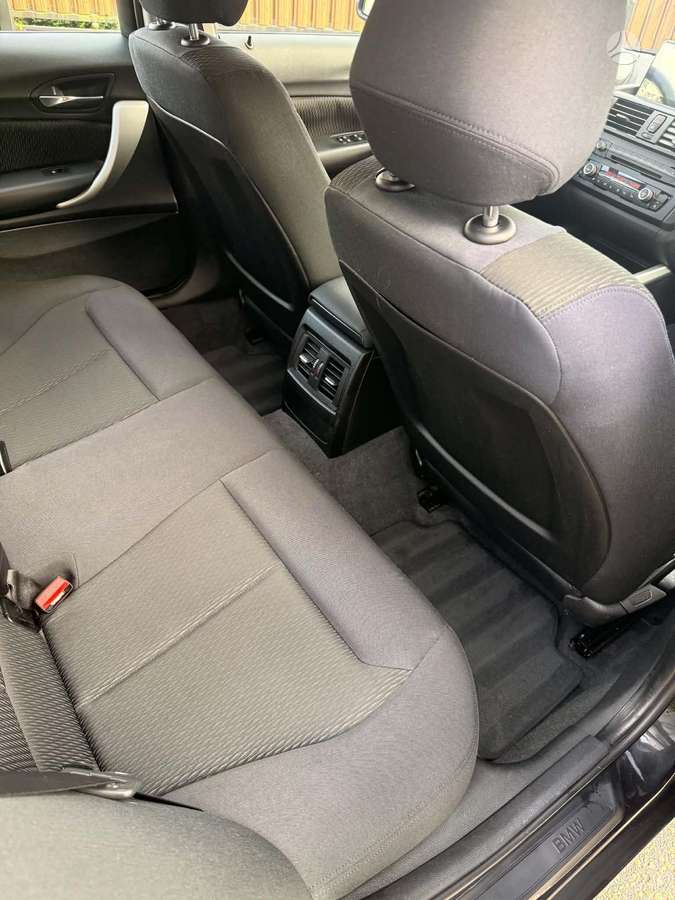 BMW 120, 2.0 l., hatchback