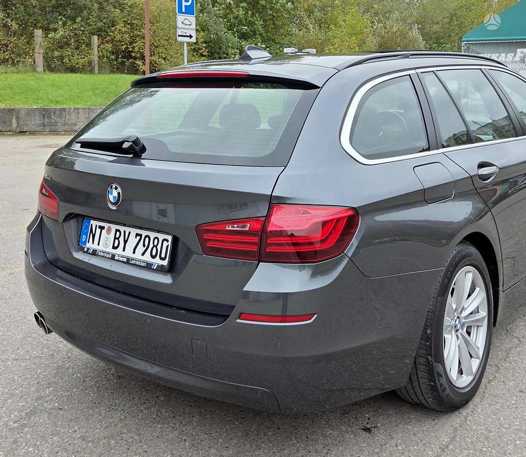 BMW 520, 2.0 l., wagon