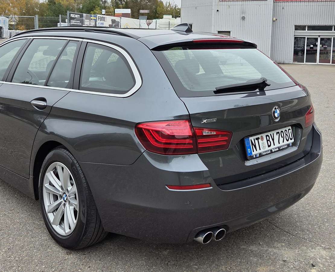 BMW 520, 2.0 l., wagon