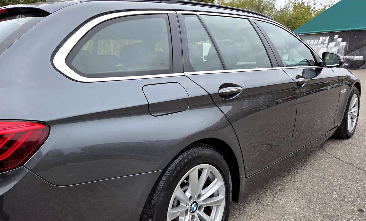 BMW 520, 2.0 l., wagon