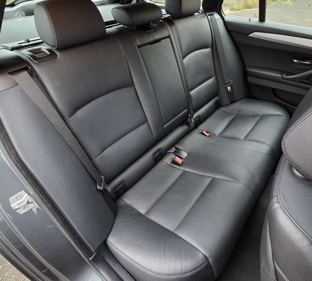 BMW 520, 2.0 l., wagon