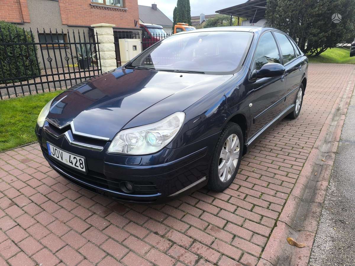 Citroen C5, 2.0 l., hatchback