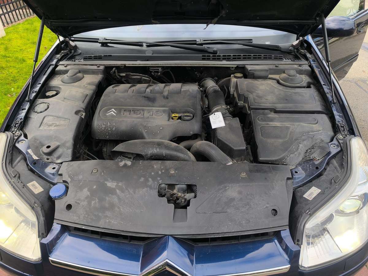 Citroen C5, 2.0 l., hatchback