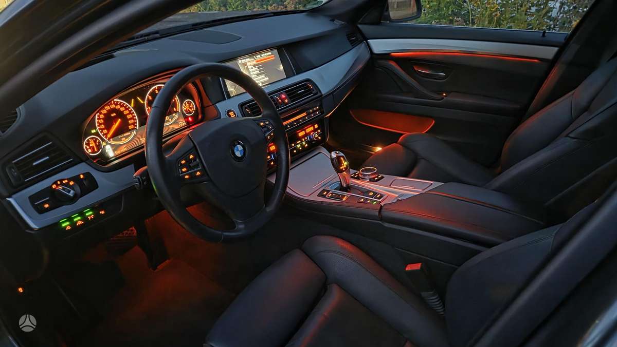 BMW 520, 2.0 l., wagon