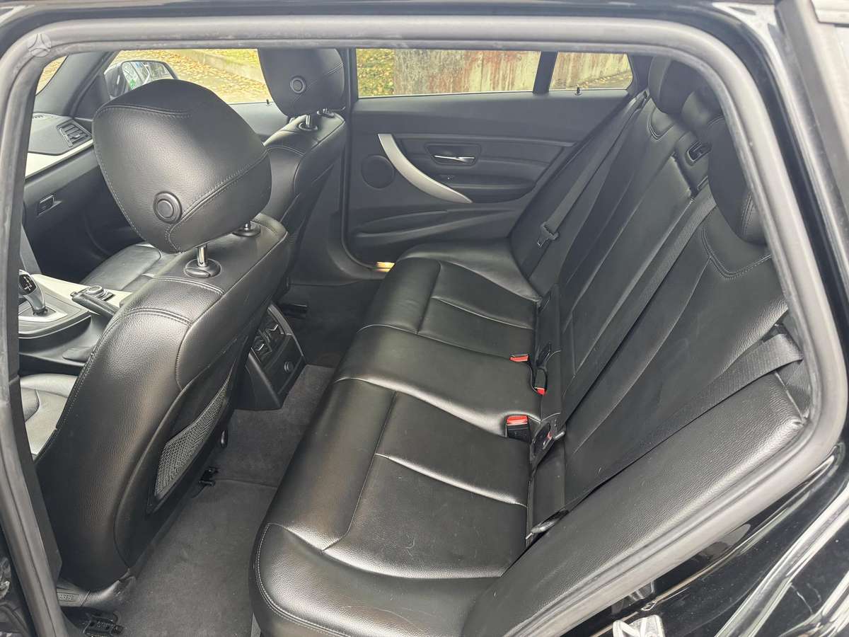 BMW 320, 2.0 l., wagon