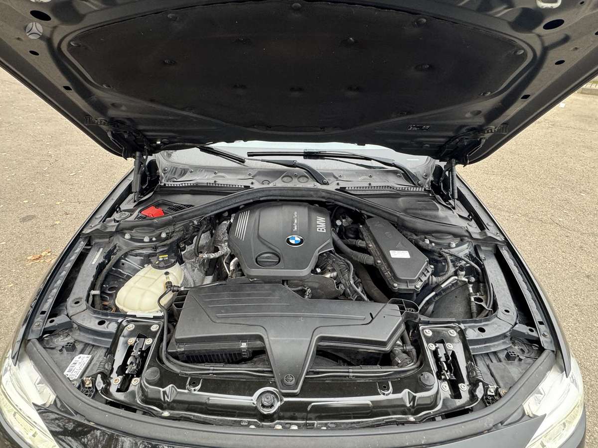 BMW 320, 2.0 l., wagon