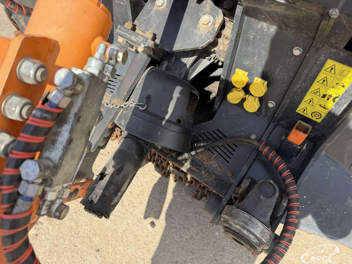 TMC Cancela TFX 225, freza