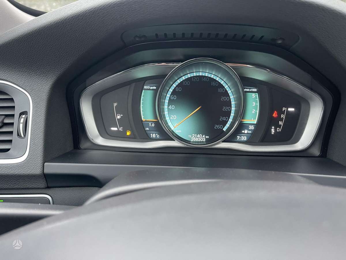 Volvo V60, 2.0 l., Универсал