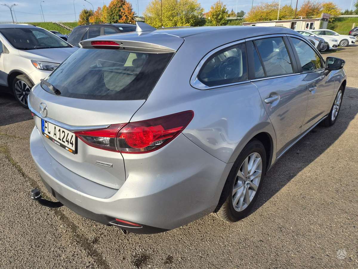 Mazda 6, 2.2 l., wagon