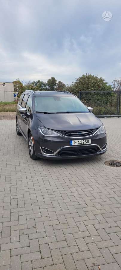 Chrysler Pacifica