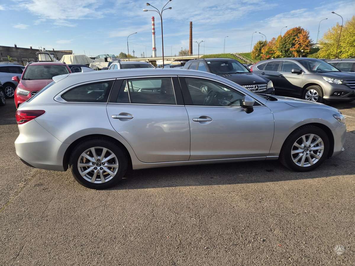 Mazda 6, 2.2 l., wagon