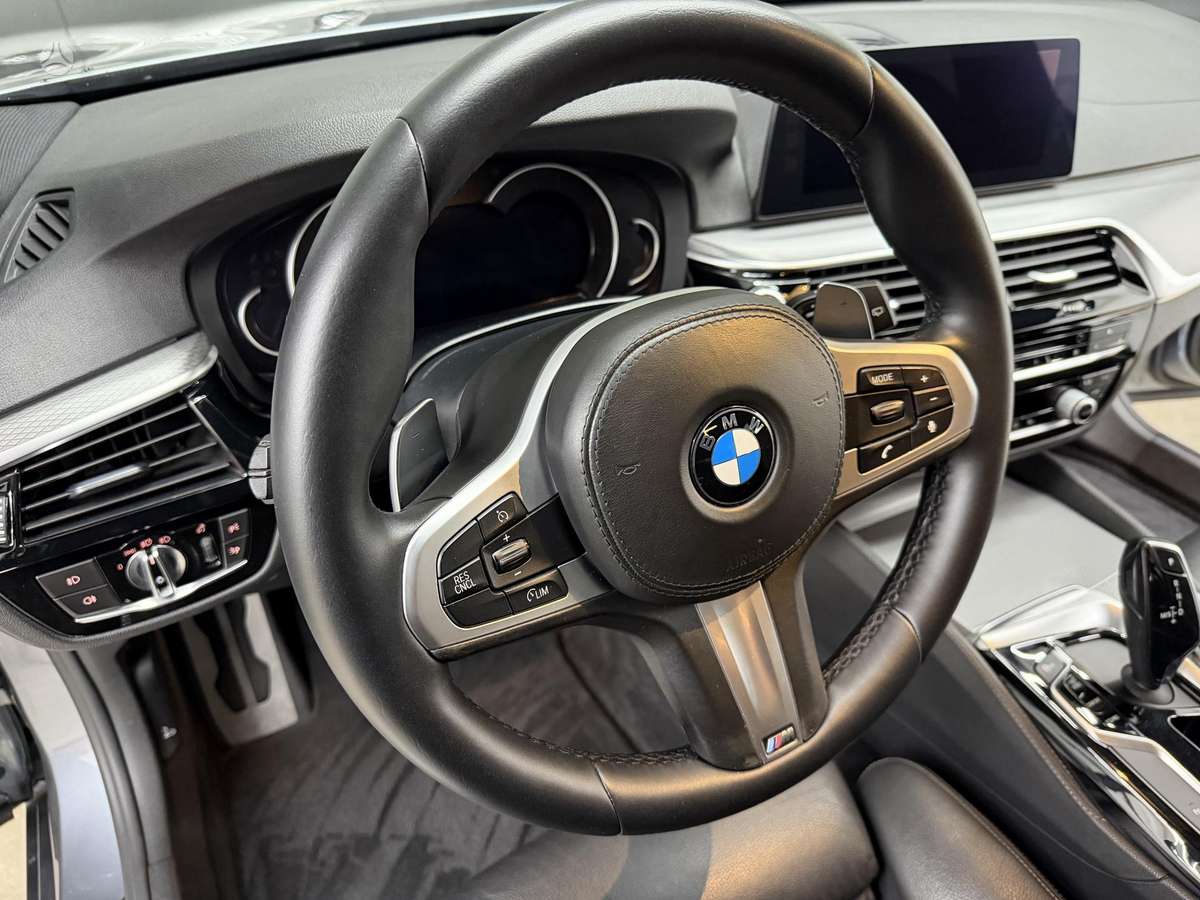 BMW 520, 2.0 l., Универсал