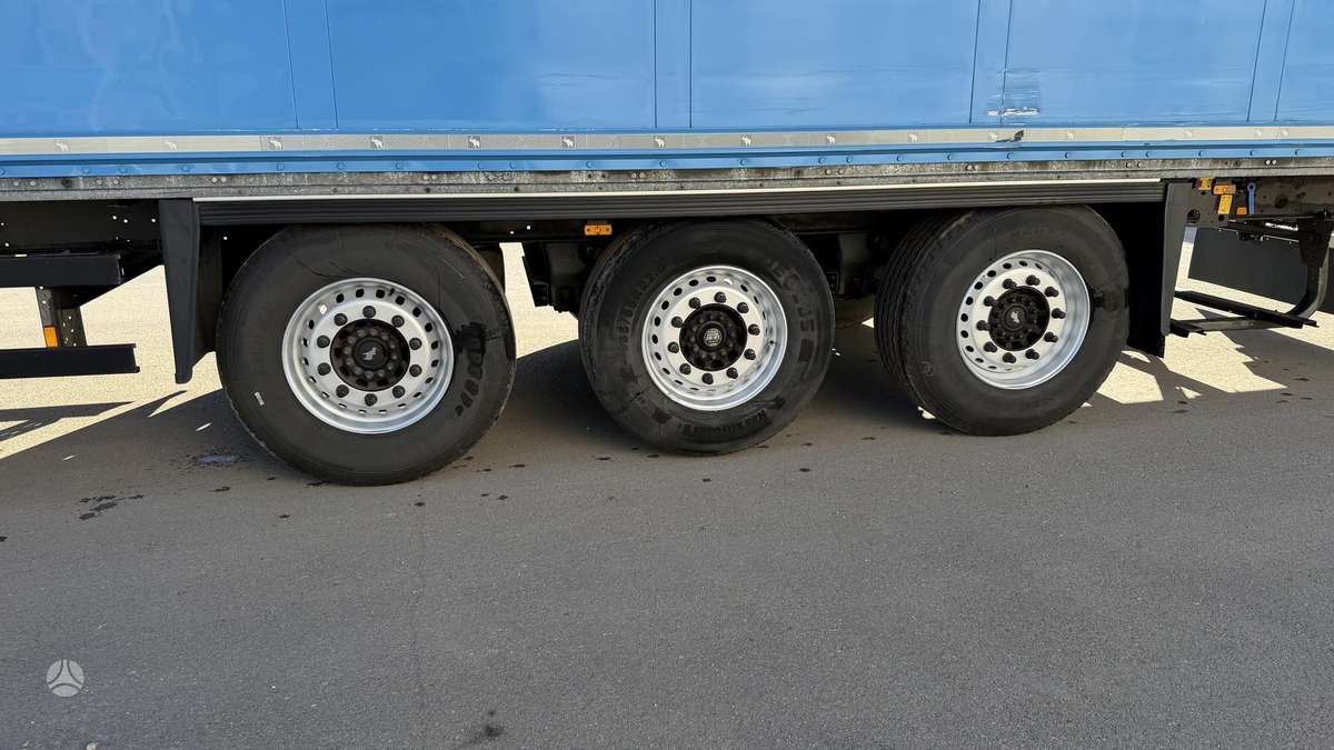 Schmitz SKO24, box / van type