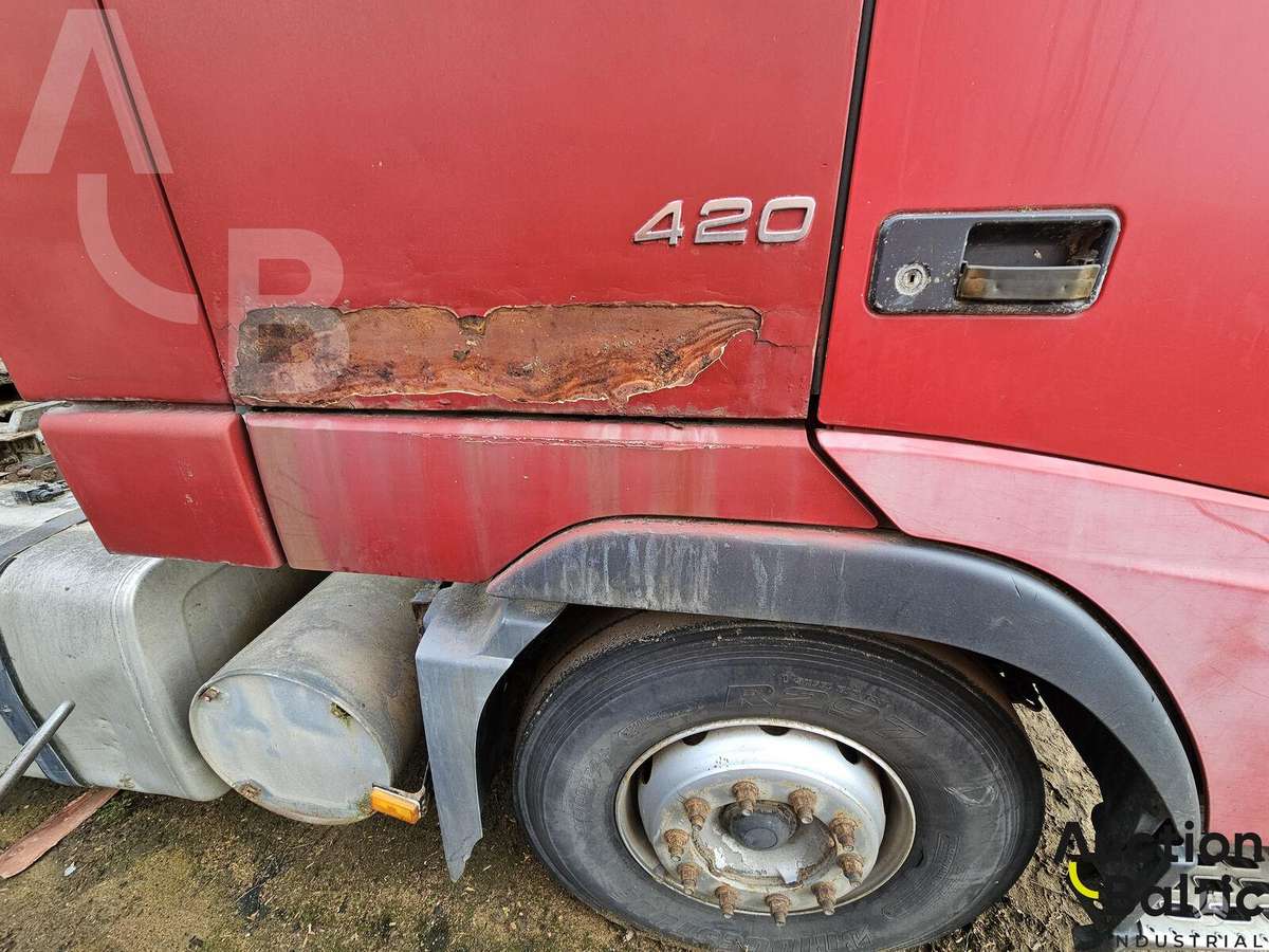 Volvo FH12, kita
