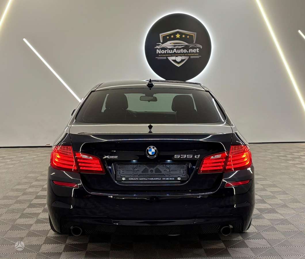 BMW 535, 3.0 l., Седан