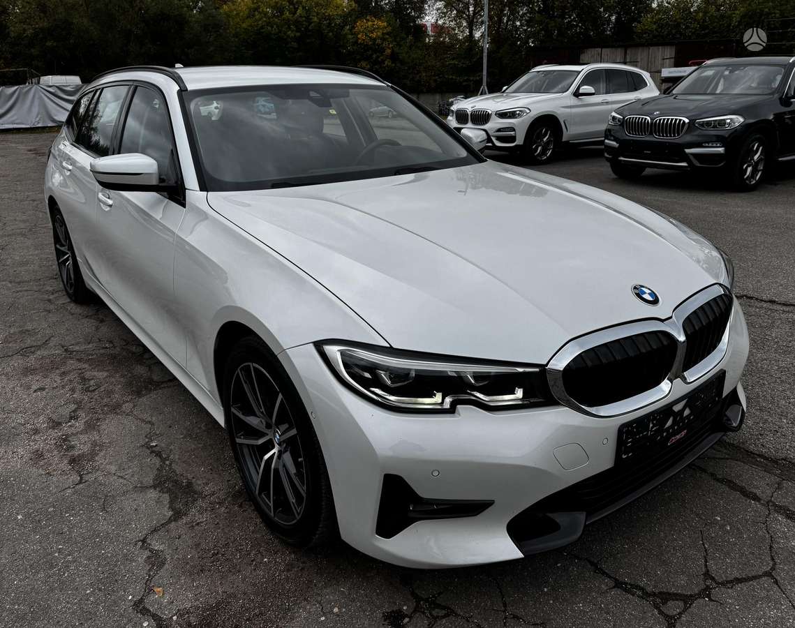 BMW 320