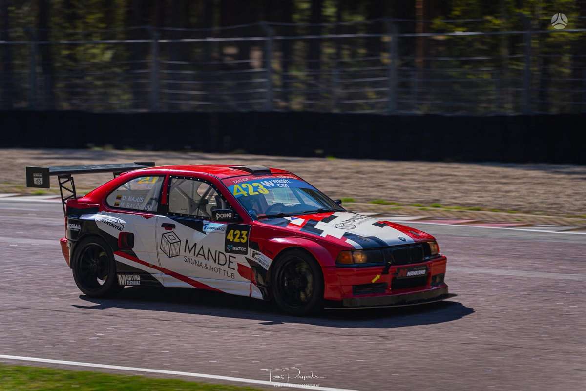 BMW M3, 3.0 l., hatchback