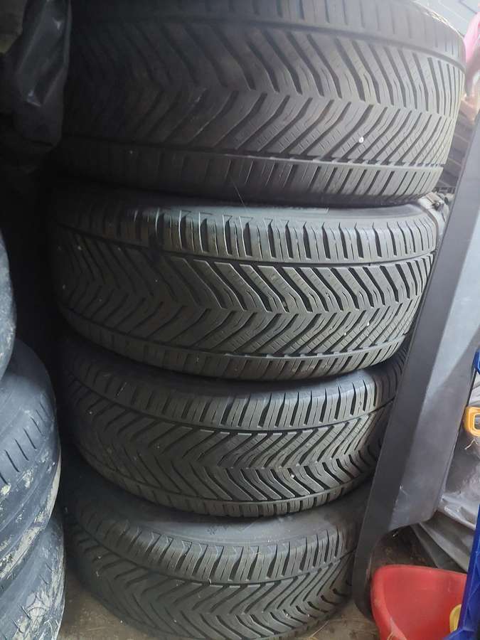 Kormoran, universalios 255/55 R18