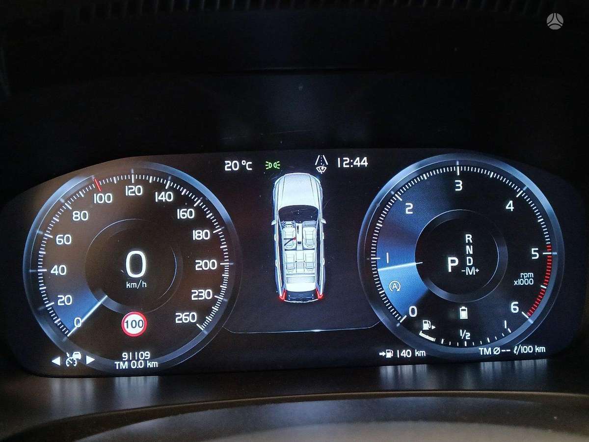 Volvo V90, Универсал