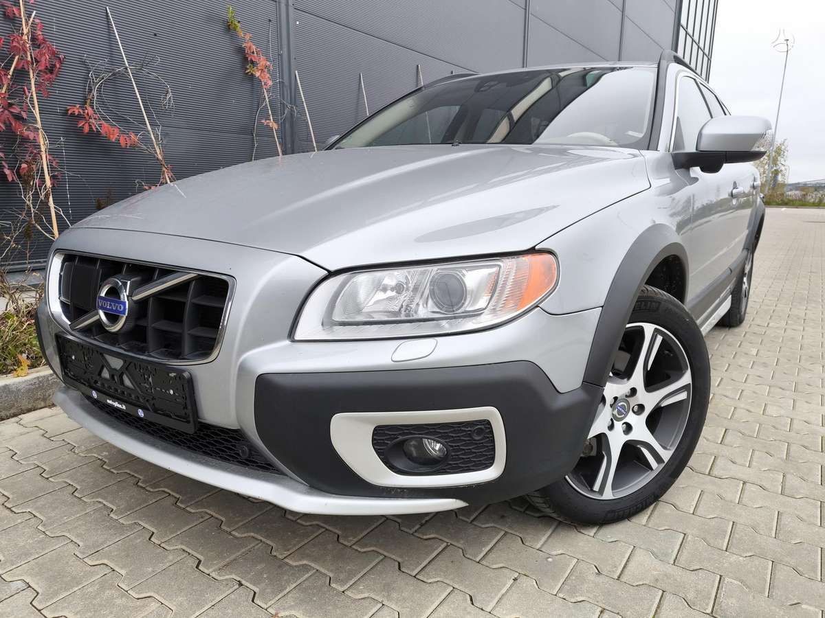 Volvo XC70, 2.4 l., Универсал