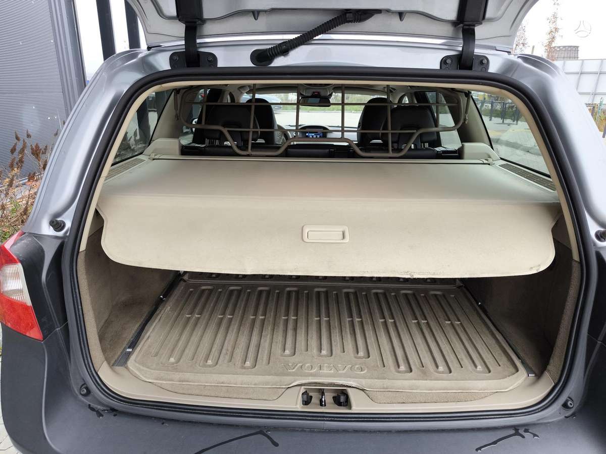 Volvo XC70, 2.4 l., Универсал