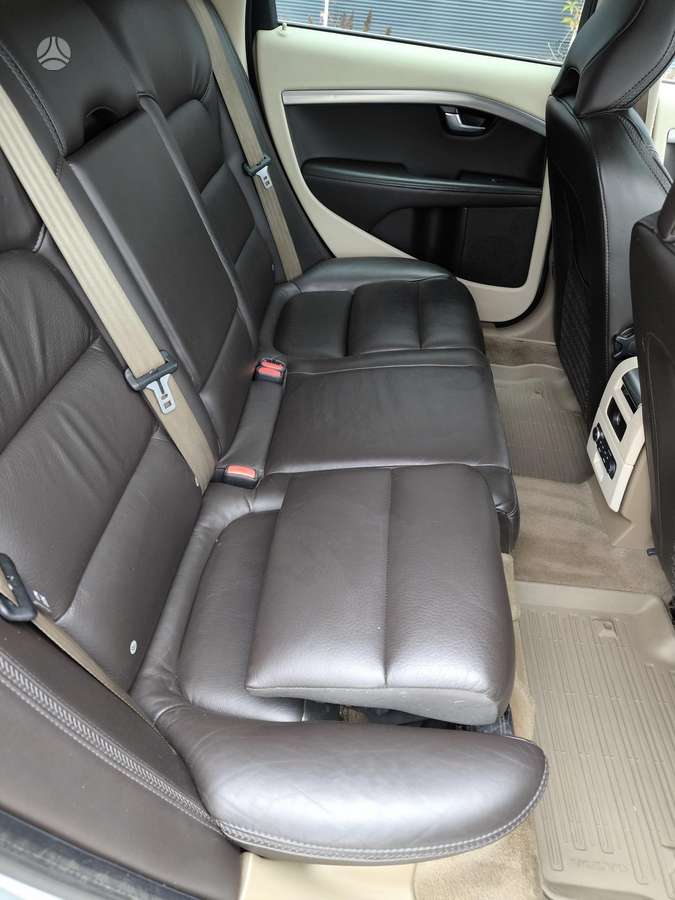 Volvo XC70, 2.4 l., Универсал