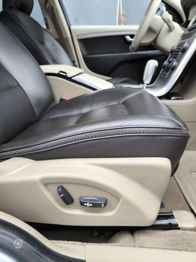 Volvo XC70, 2.4 l., Универсал