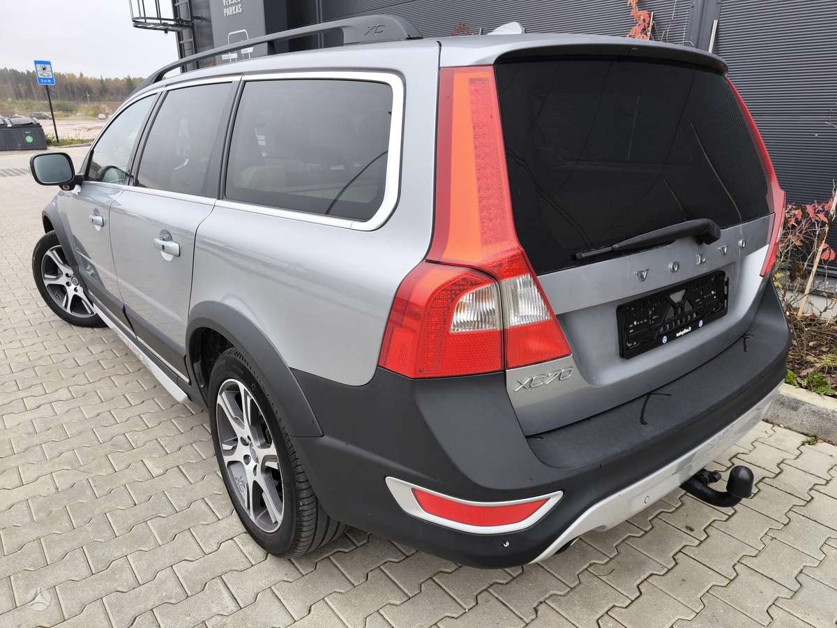 Volvo XC70, 2.4 l., Универсал