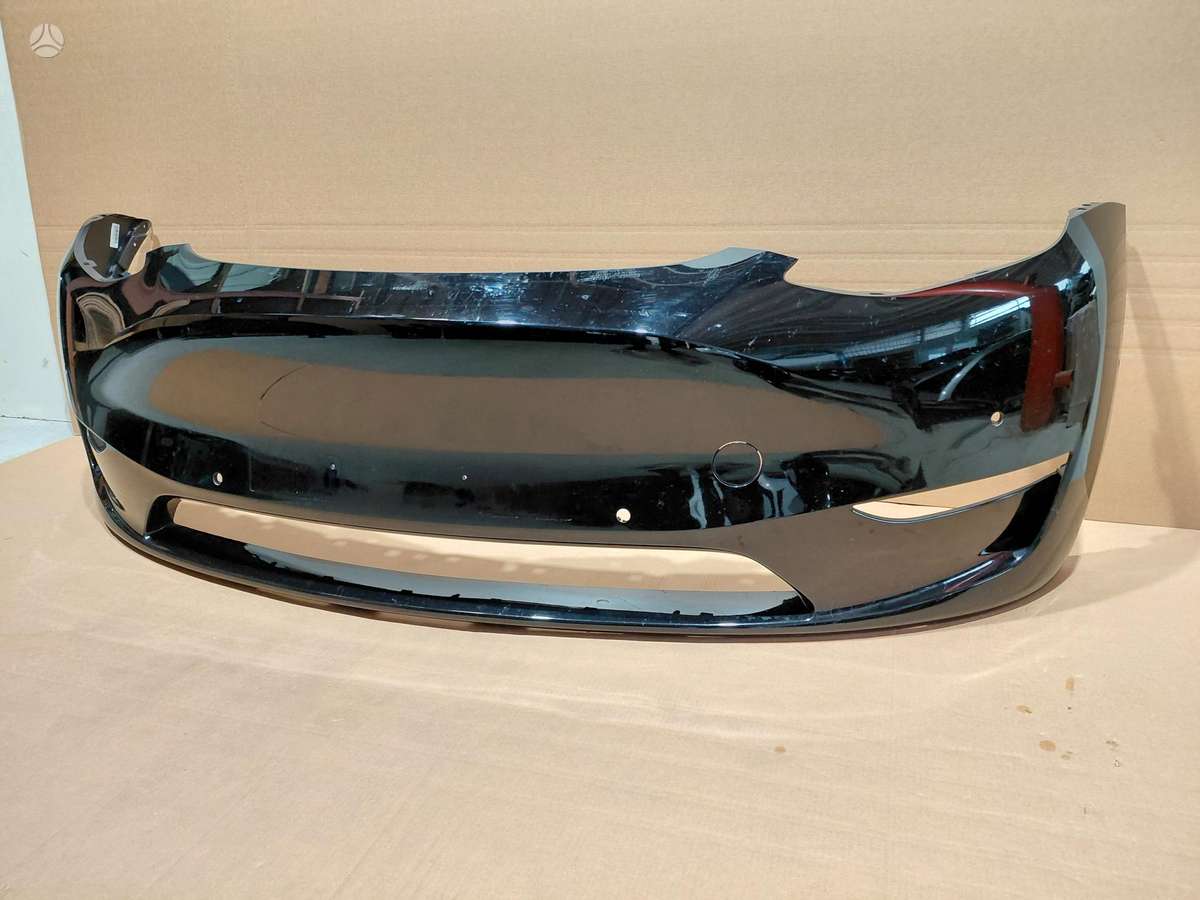 Tesla Model Y Versija su pdc skylėmis