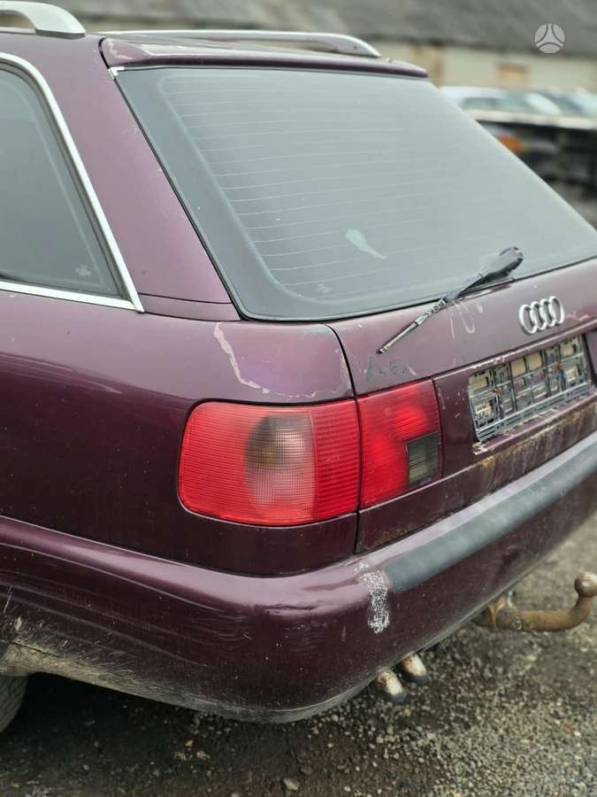 Audi A4 по частям