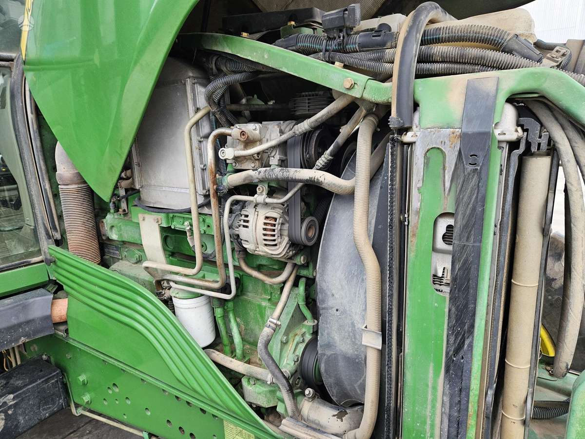 John Deere 6930, traktoriai