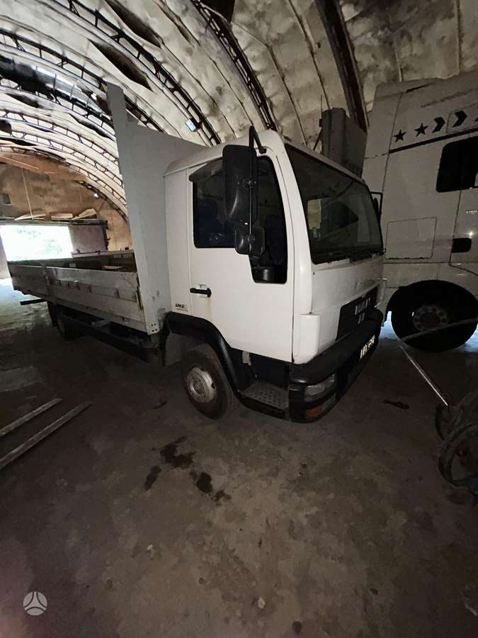 MAN 8.185, бортовые