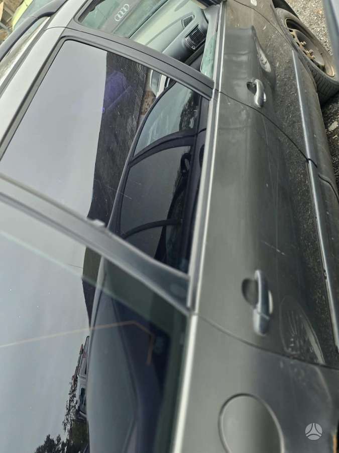 Ford Galaxy по частям