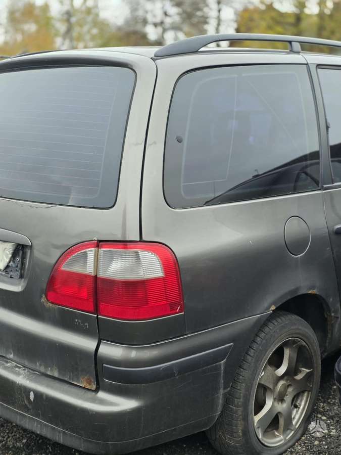Ford Galaxy по частям
