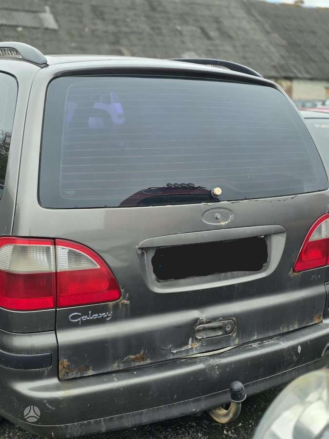 Ford Galaxy for parts
