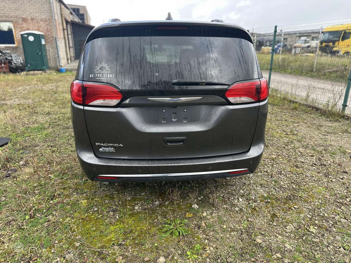 Chrysler Pacifica Dalimis pacifica parduodamos originalios dalys geros būklės