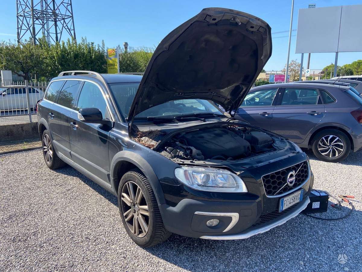 Volvo XC70