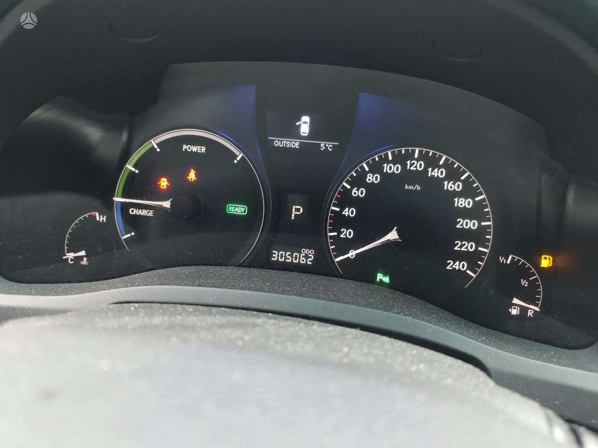 Lexus RX 450h по частям