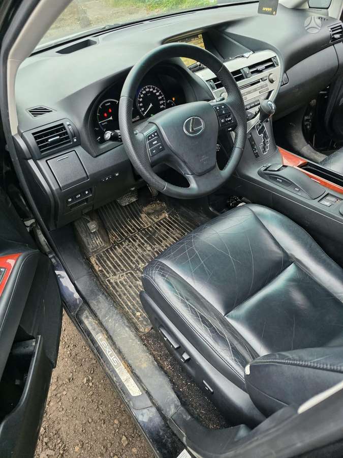 Lexus RX 450h по частям