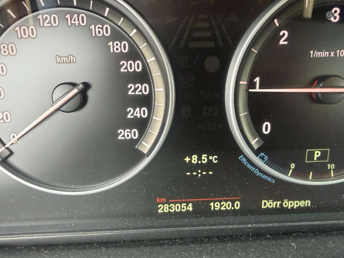 BMW 520, 2.0 l., Седан