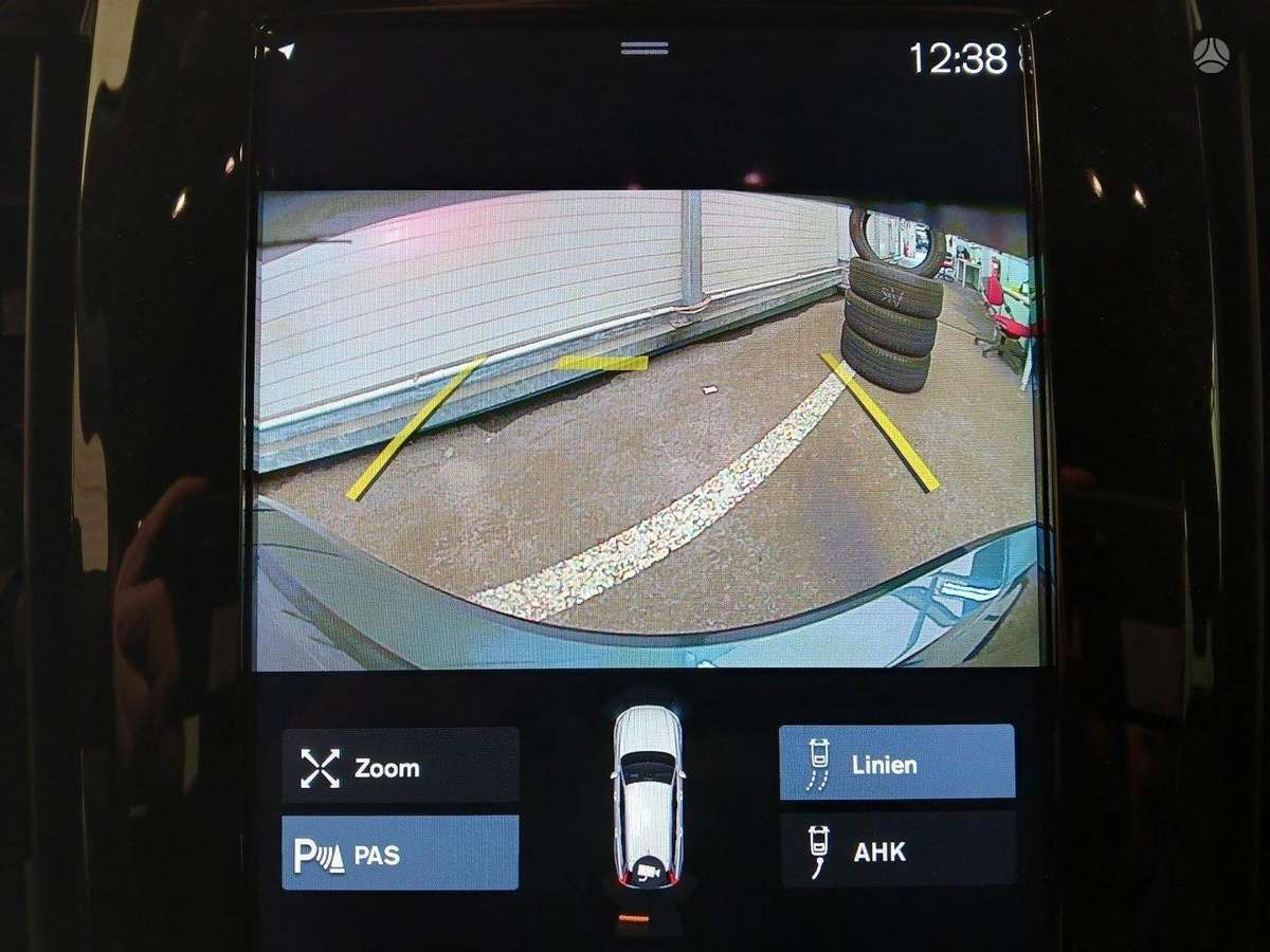Volvo V90, Универсал