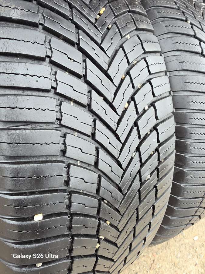 Bridgestone WEATHER CONTROL A005, всесезонные 215/55 R17