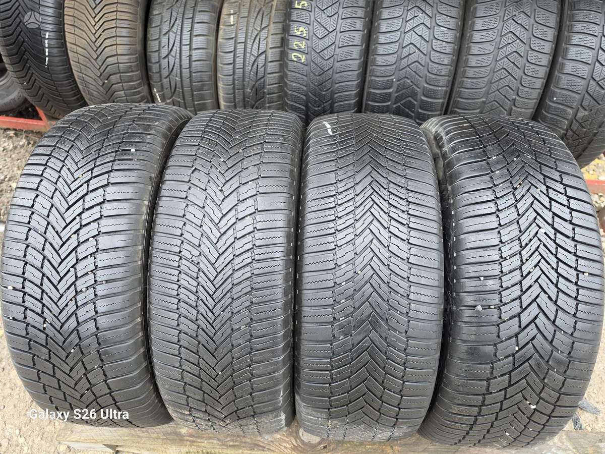 Bridgestone WEATHER CONTROL A005, всесезонные 215/55 R17