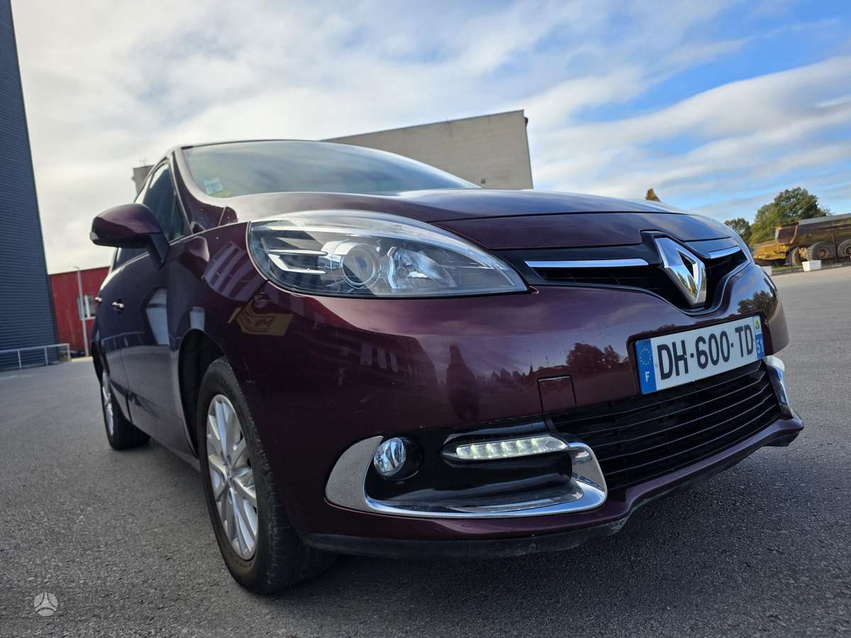 Renault Scenic 2014 — photo 9