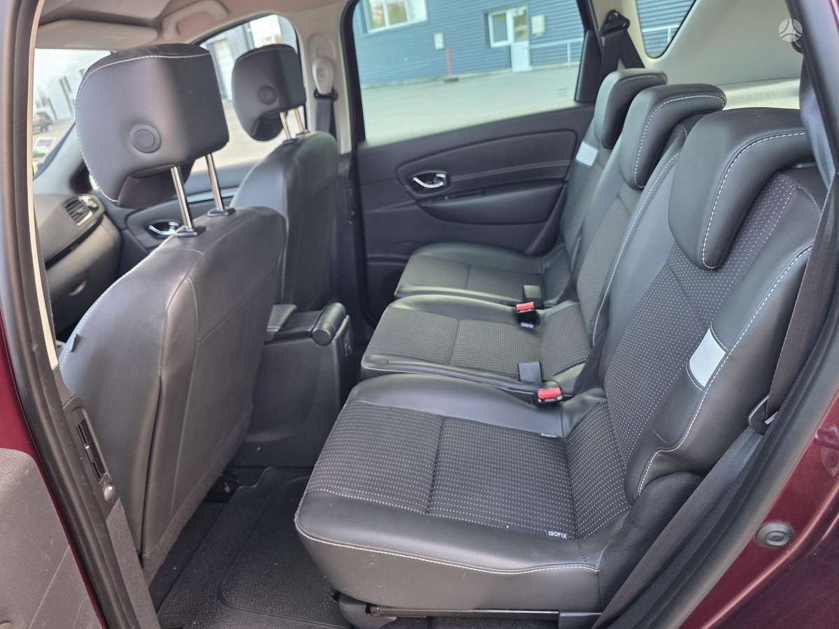 Renault Scenic 2014 — photo 21