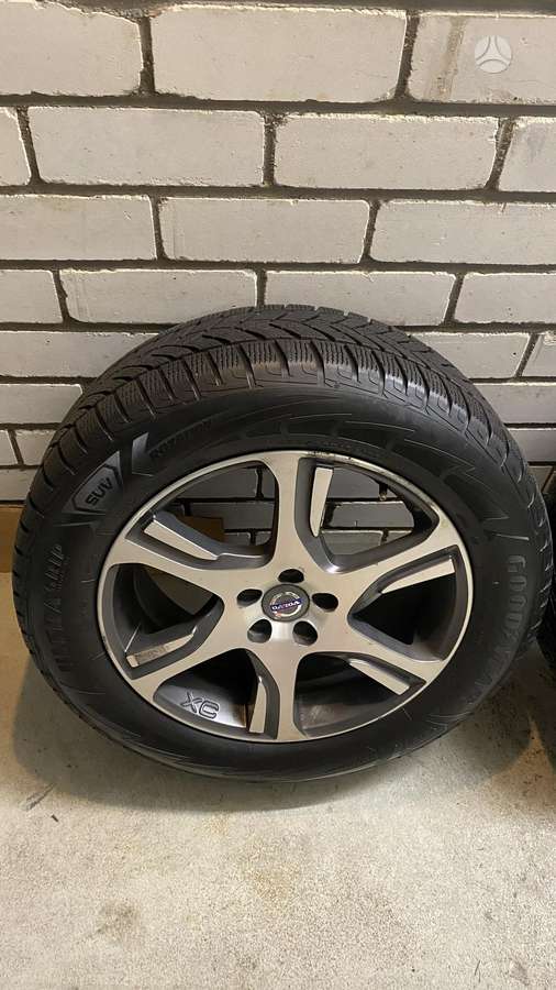 Volvo Xc60, light alloy, R18 | A32732926