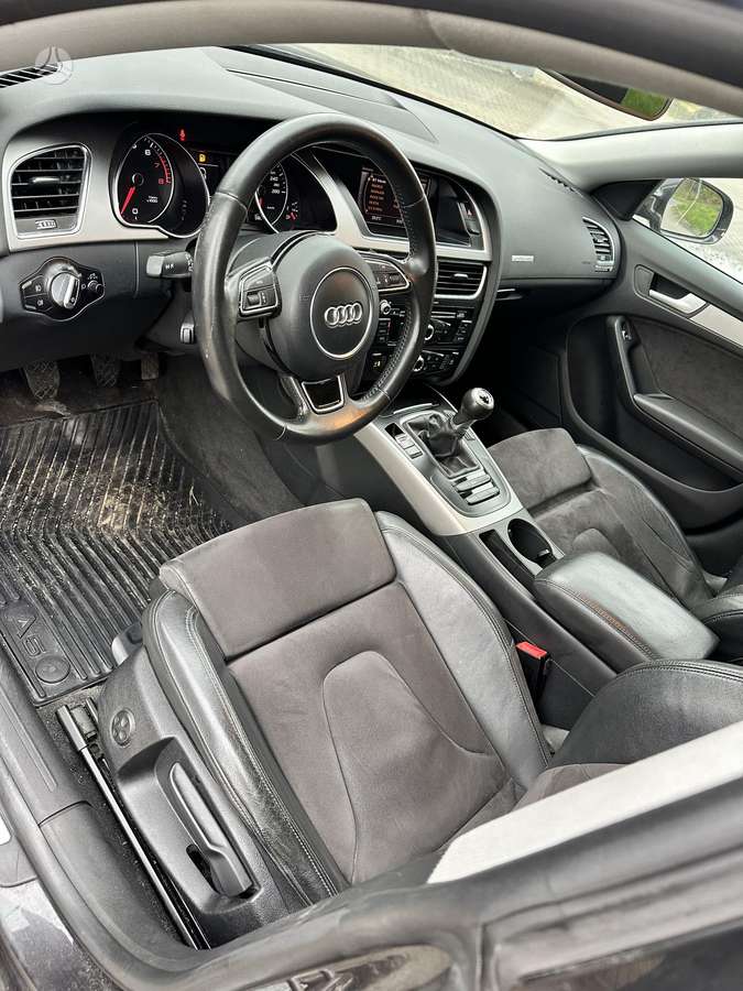 Audi A5 Sportback dalimis. 1 6d 84kw variklio kodas cjeb spalvos kodas lz7l pava