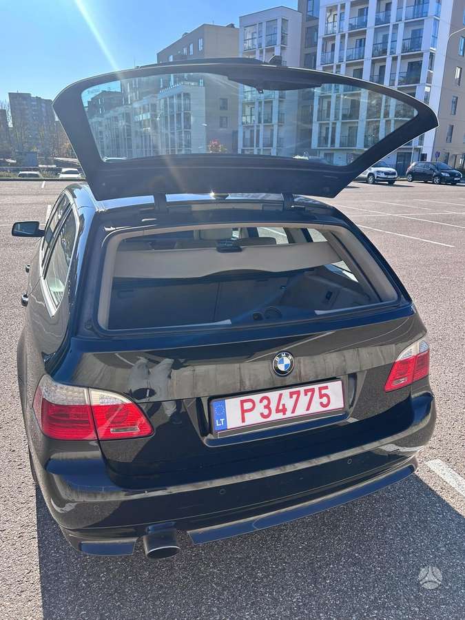 BMW 520, 2.0 l., wagon