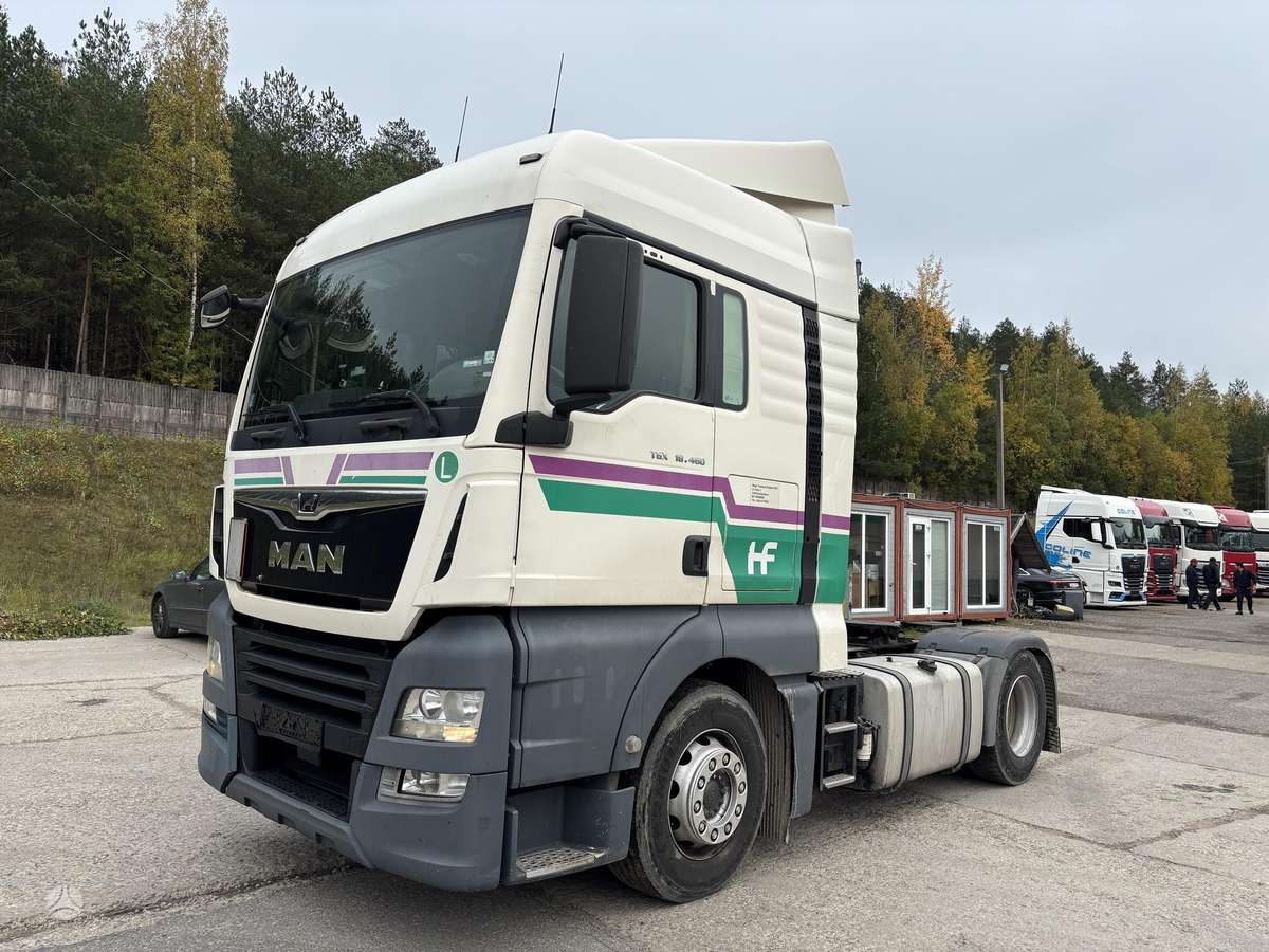 MAN TGX 18.460, double sleeper